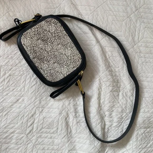 Fossil Black Elle Crossbody Bag Animal Print Cow Hide - Picture 2 of 11